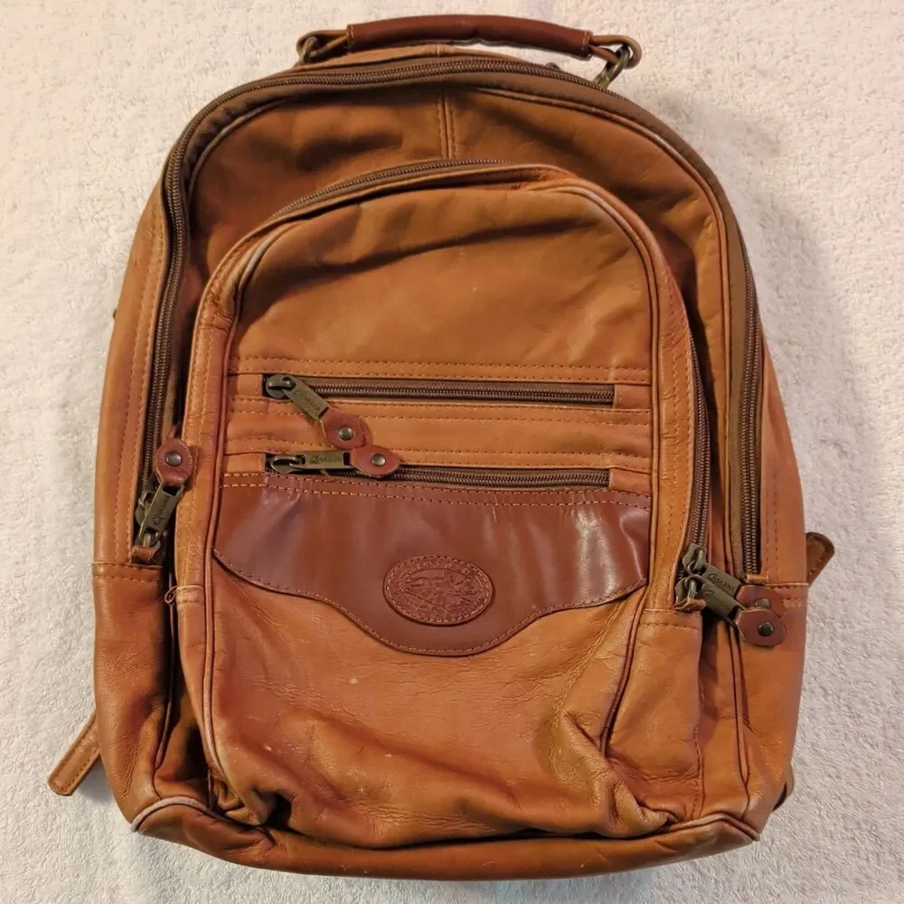 Dilana Design Collection Santa Fe Columbian Leather Backpack/Shoulder Bag